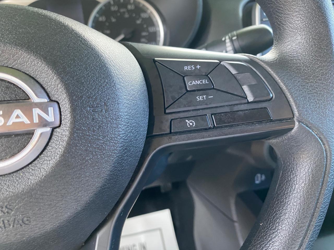 Nissan Versa S CVT 2024