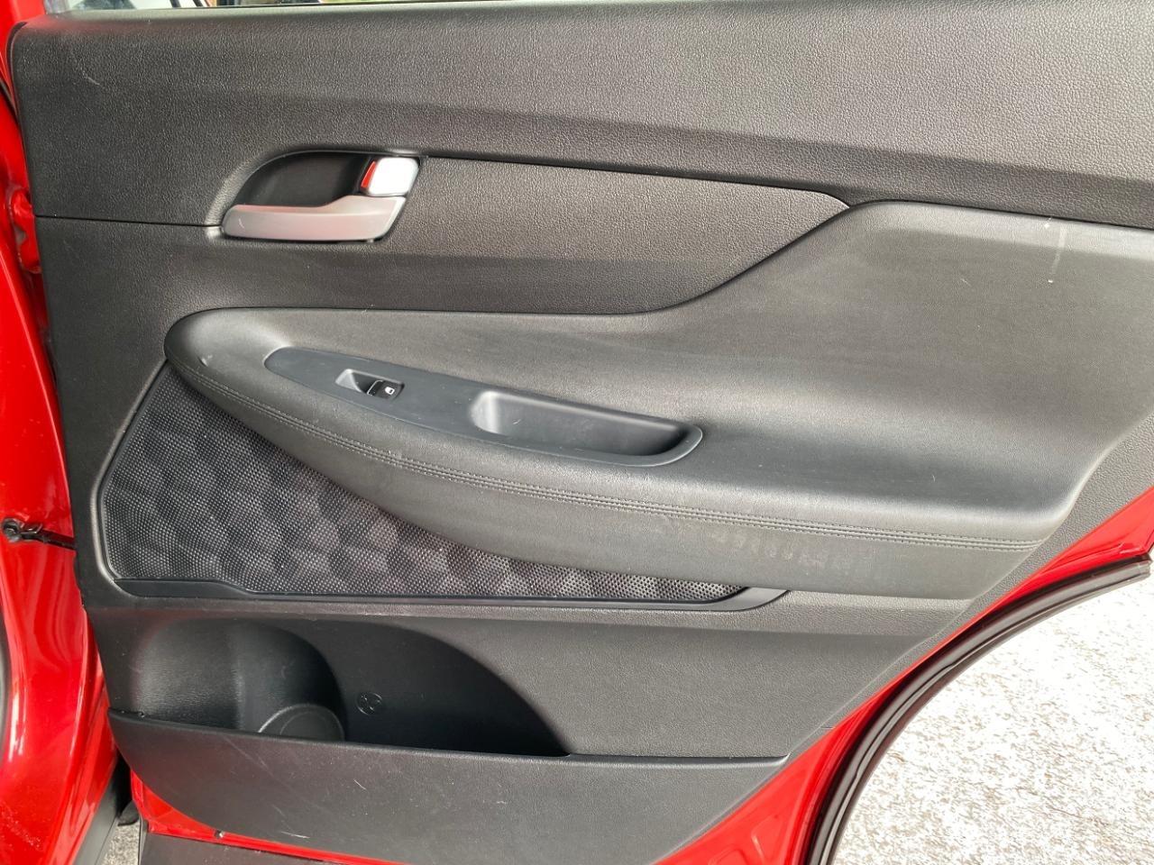 Hyundai Santa Fe SEL AWD 2022