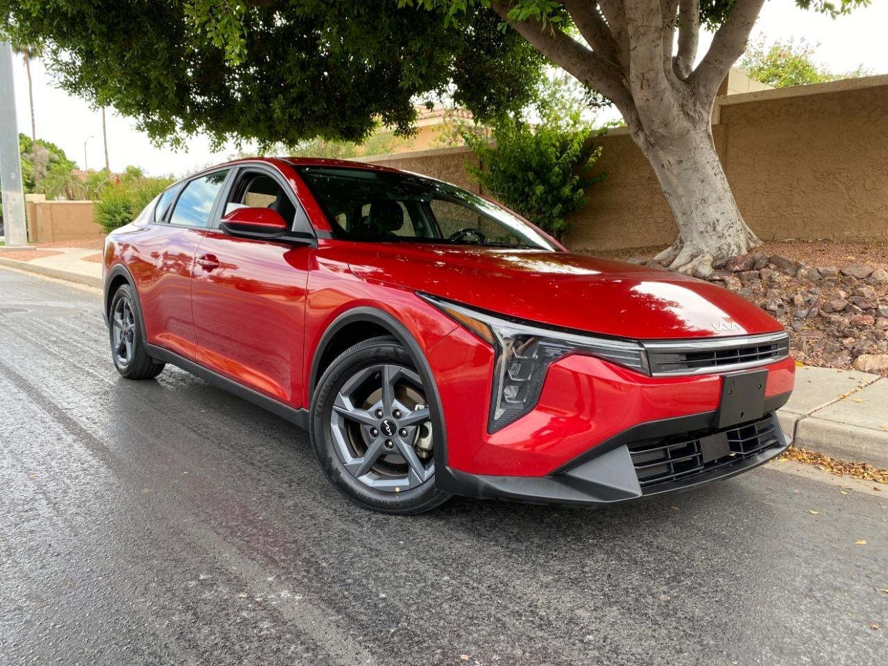 Kia K4 LXS 2025