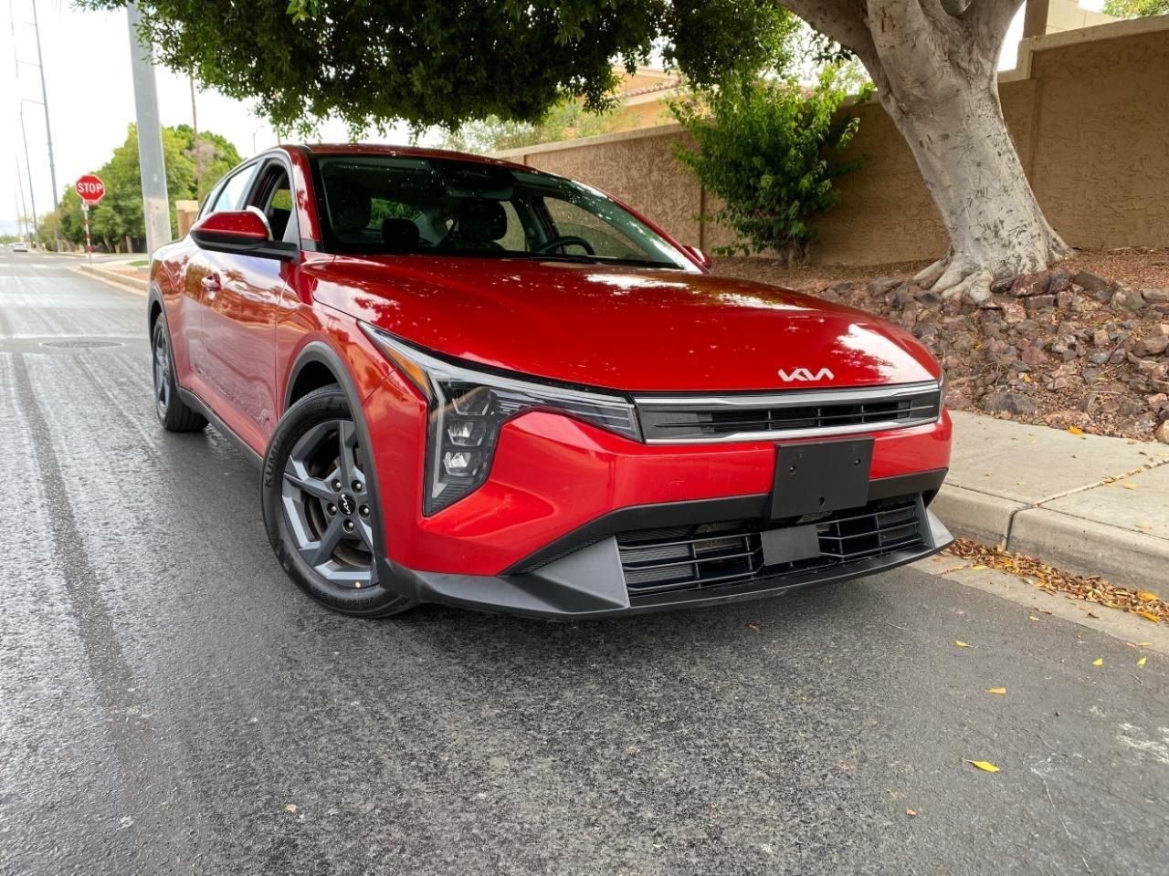 Kia K4 LXS 2025
