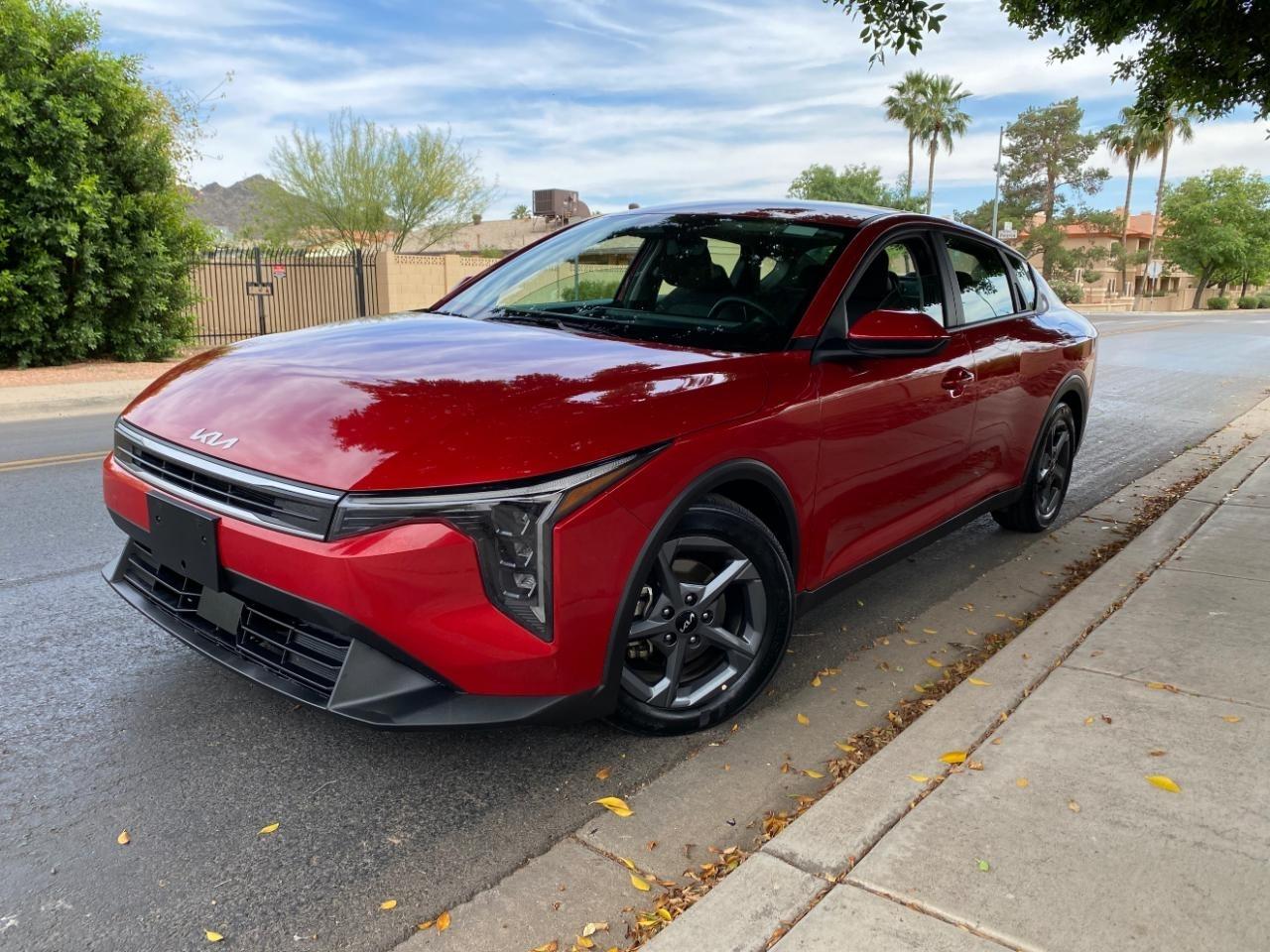 Kia K4 LXS 2025