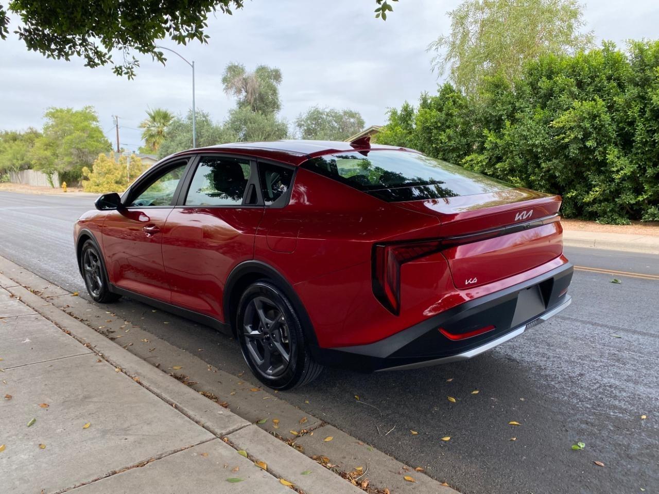 Kia K4 LXS 2025