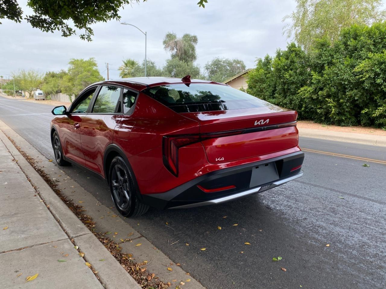 Kia K4 LXS 2025