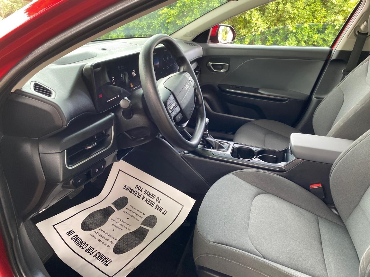 Kia K4 LXS 2025