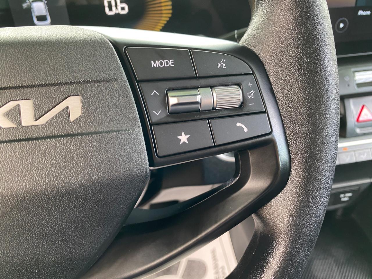 Kia K4 LXS 2025