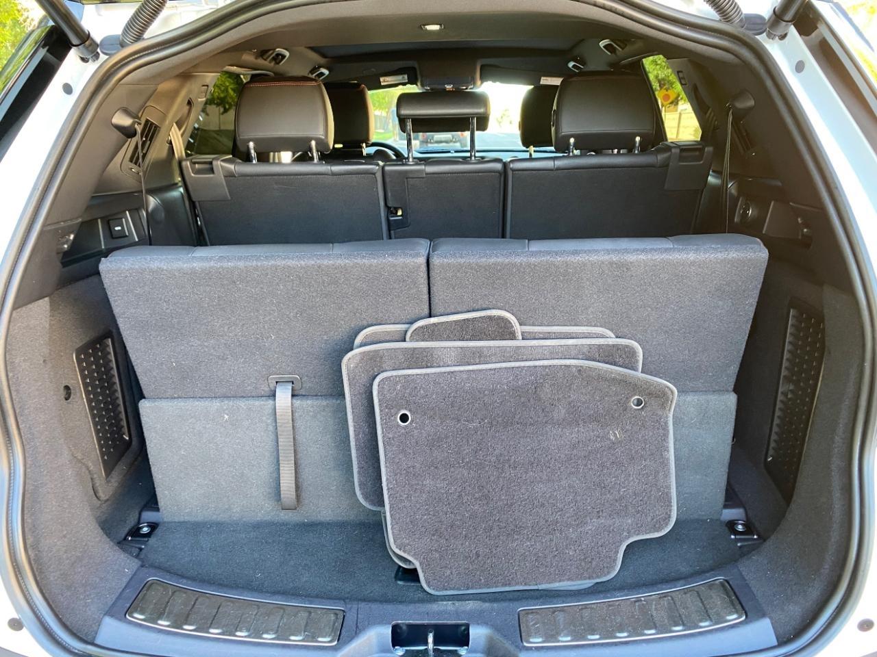 Land Rover Discovery Sport R-Dynamic SE 2022