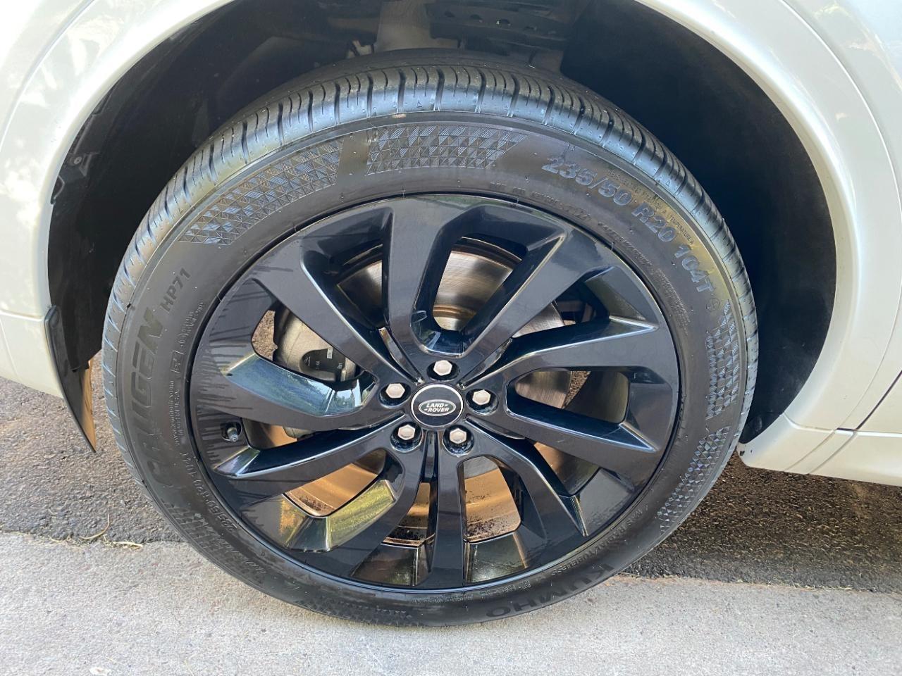 Land Rover Discovery Sport R-Dynamic SE 2022
