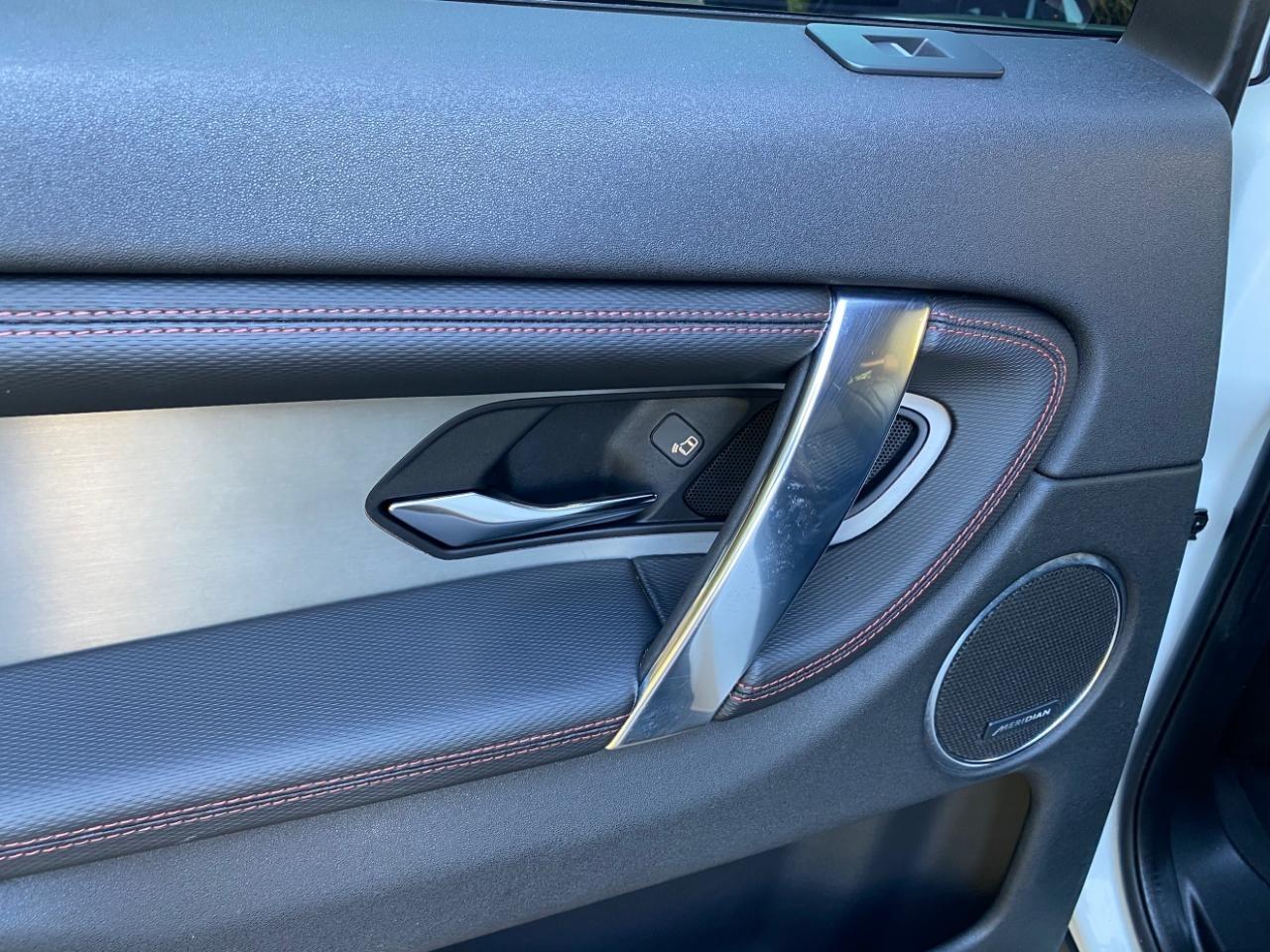 Land Rover Discovery Sport R-Dynamic SE 2022