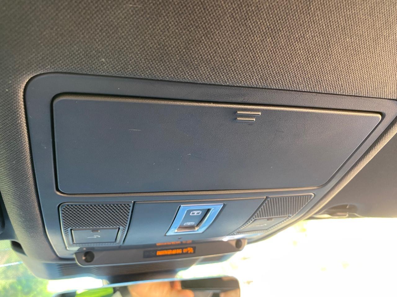 Land Rover Discovery Sport R-Dynamic SE 2022