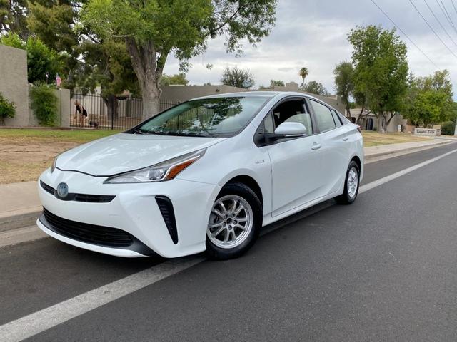 White 2022 Toyota Prius Hatchback All-Wheel Drive Automatic