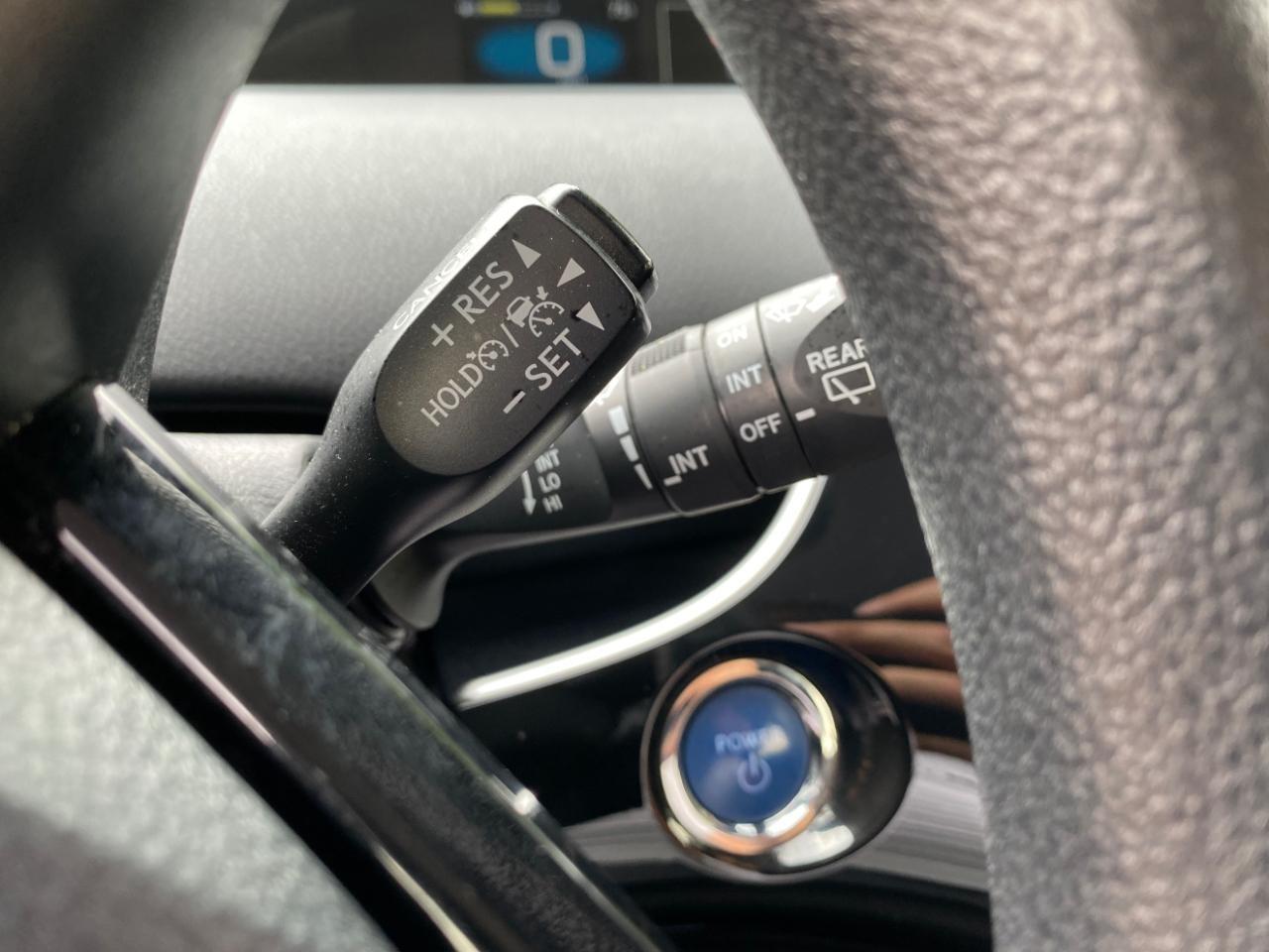 Toyota Prius LE 2022