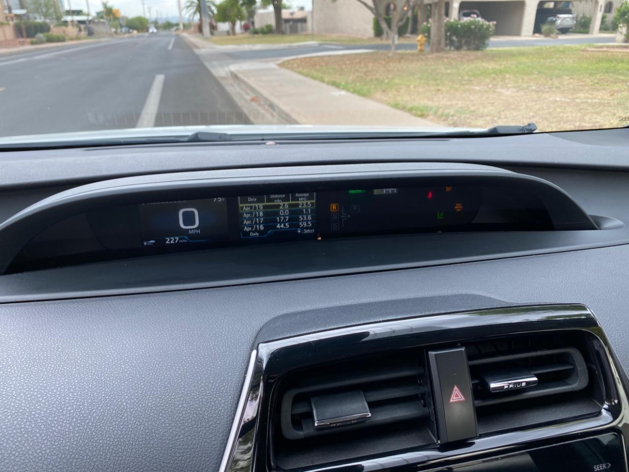 Toyota Prius LE 2022