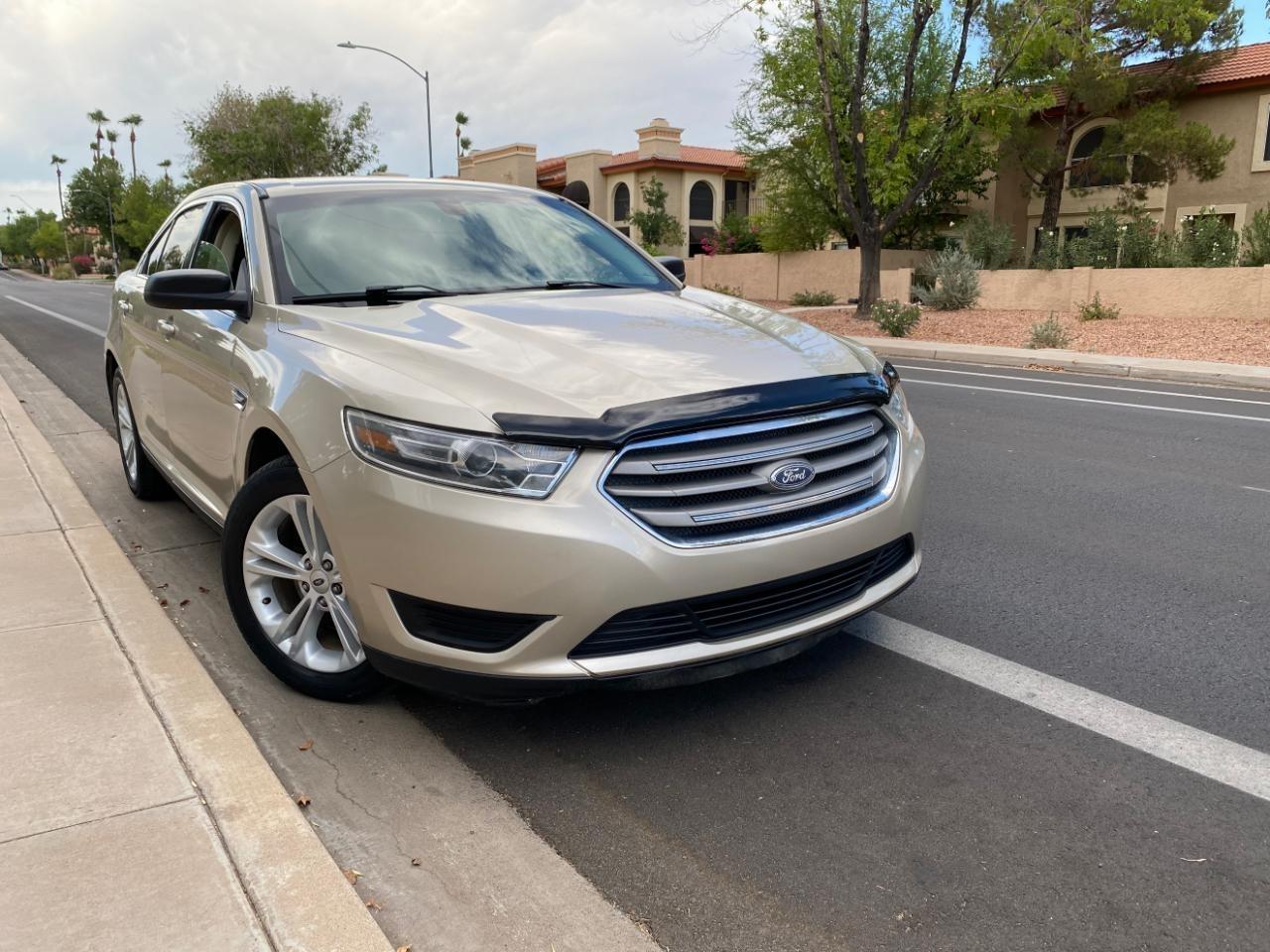 Ford Taurus SE FWD 2018
