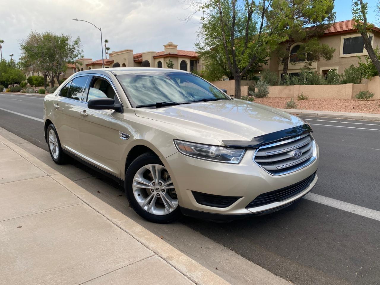 Ford Taurus SE FWD 2018
