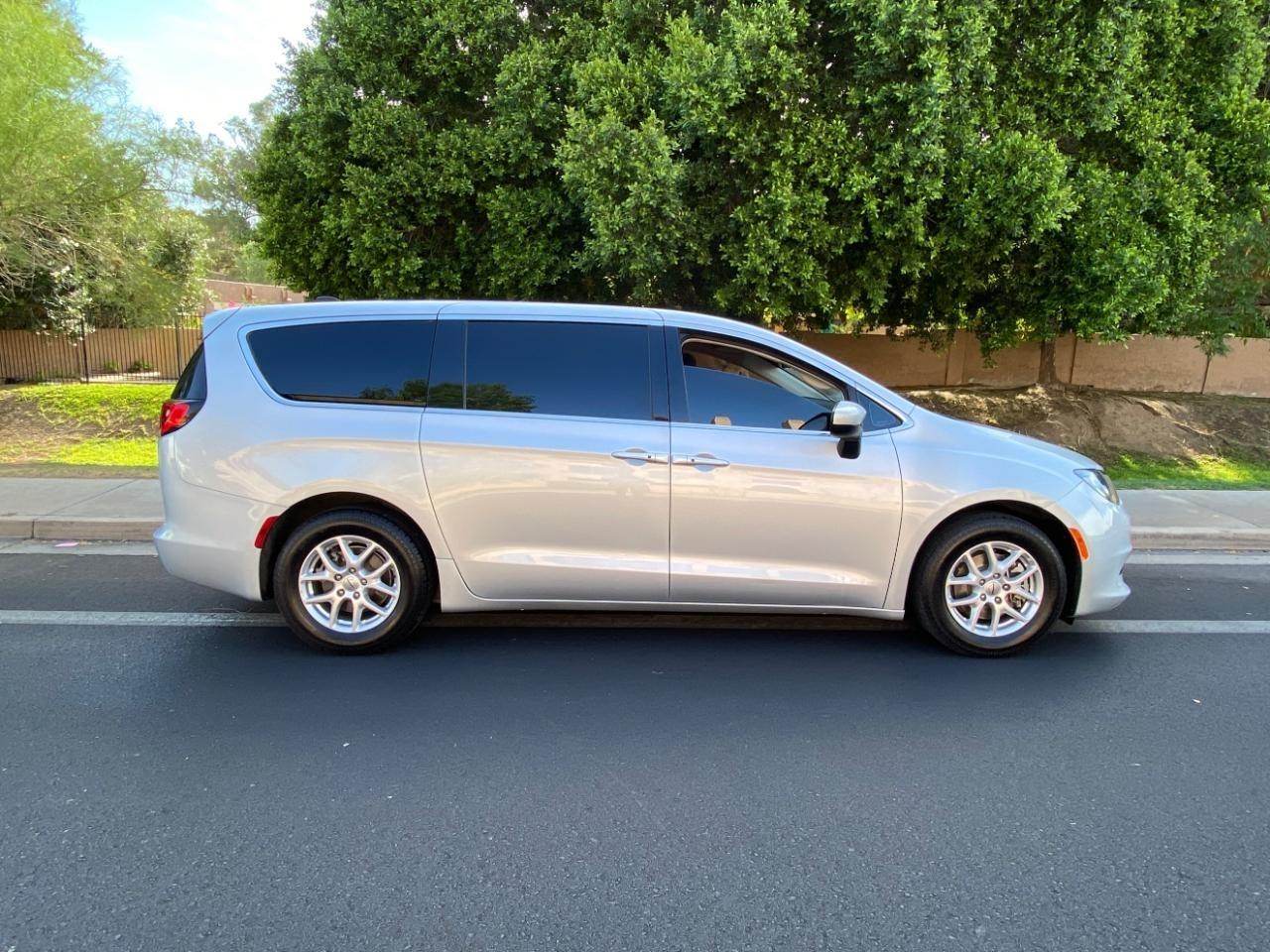 Chrysler Voyager LX 2022
