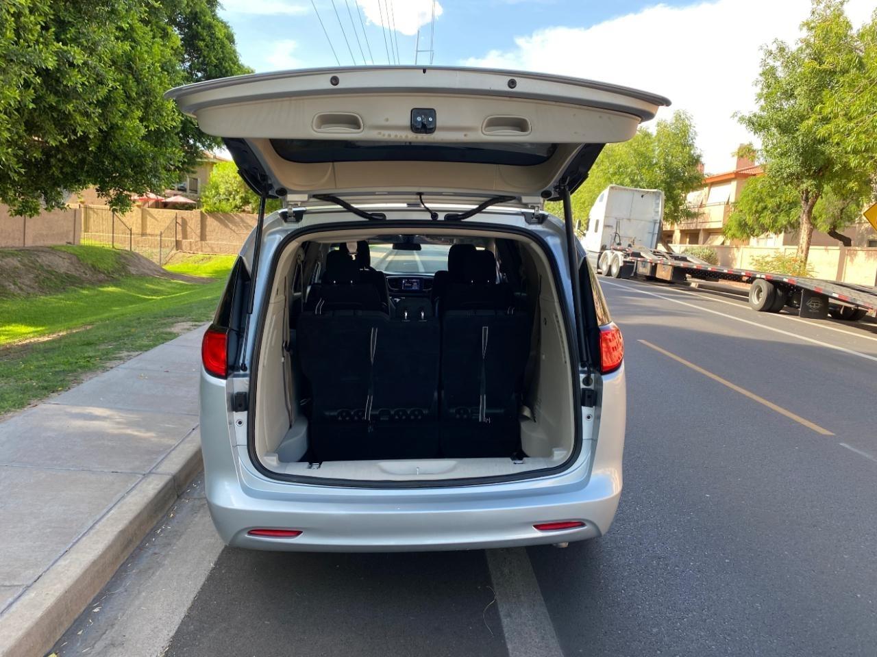 Chrysler Voyager LX 2022