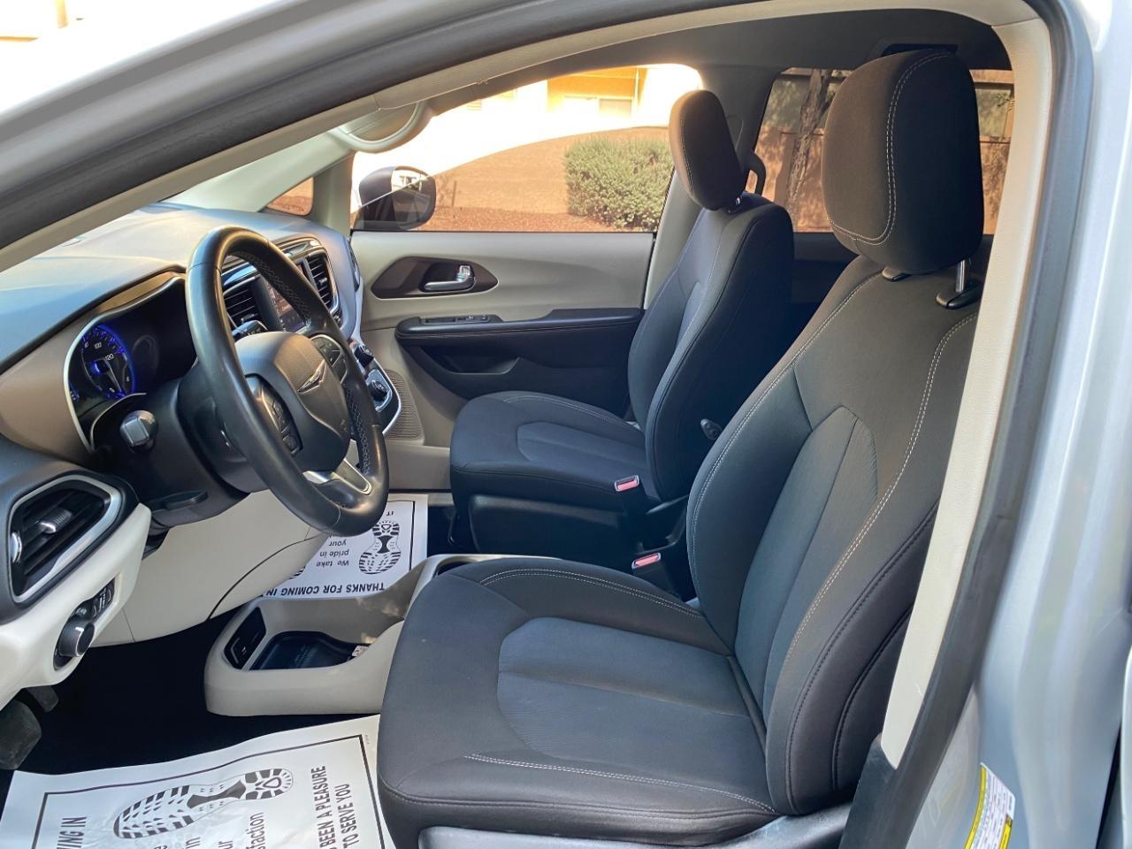 Chrysler Voyager LX 2022