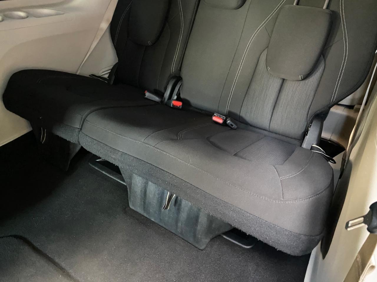 Chrysler Voyager LX 2022