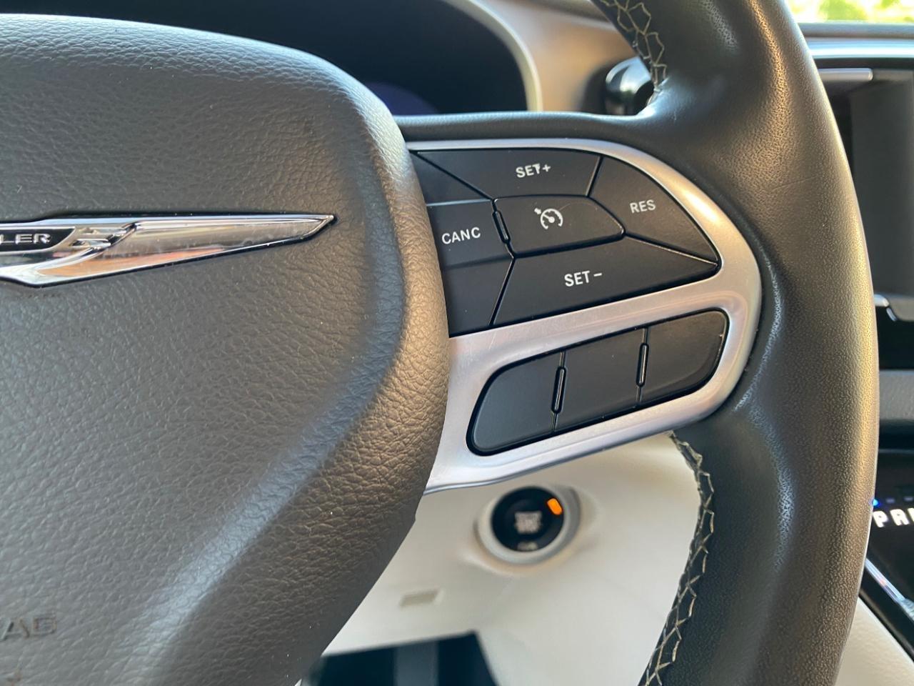 Chrysler Voyager LX 2022