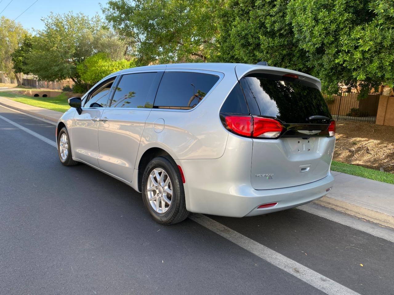 Chrysler Voyager LX 2022