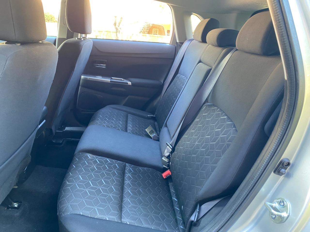 Mitsubishi Outlander Sport 2.0 ES AWD 2021