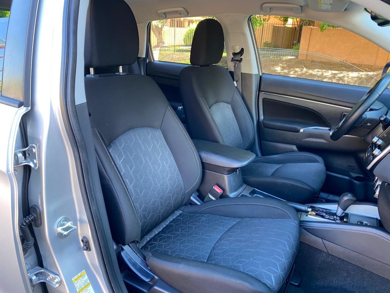 Mitsubishi Outlander Sport 2.0 ES AWD 2021