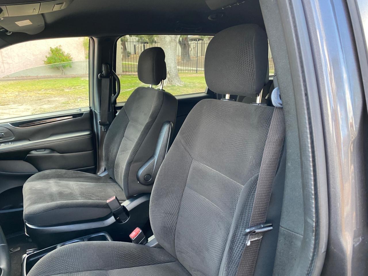 Dodge Grand Caravan SE 2018