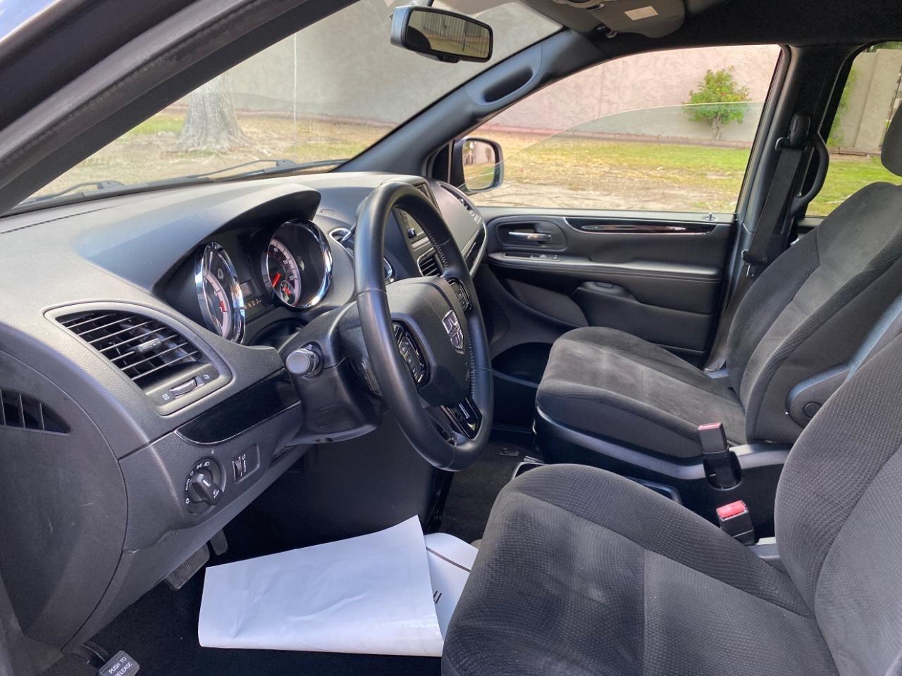 Dodge Grand Caravan SE 2018