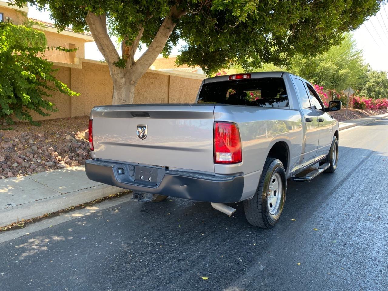 RAM 1500 Classic Tradesman Quad Cab 2WD 2021