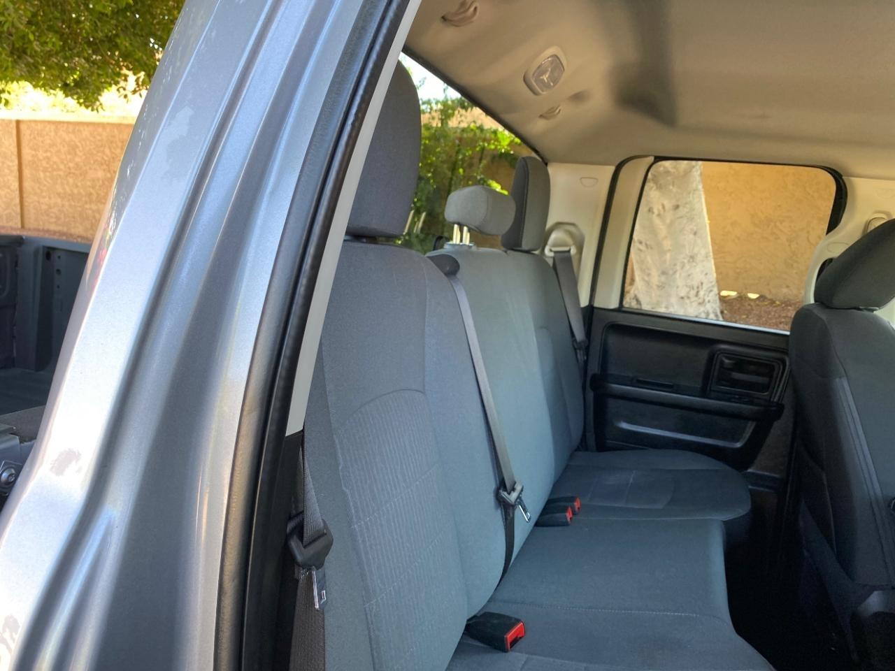 RAM 1500 Classic Tradesman Quad Cab 2WD 2021