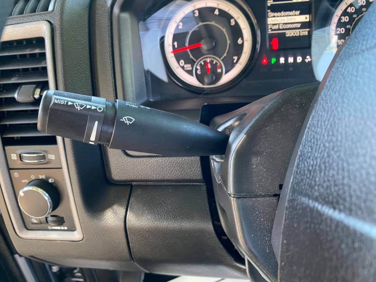 RAM 1500 Classic Tradesman Quad Cab 2WD 2021