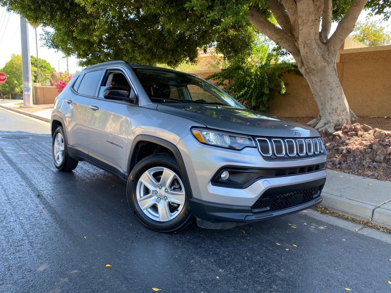2022 Jeep Compass Latitude FWD
