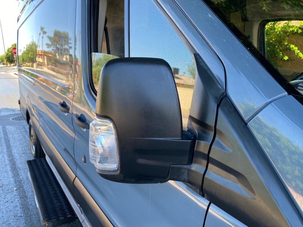 Ford Transit 250 Van High Roof w/Sliding Pass. 148-in. WB EL 2019