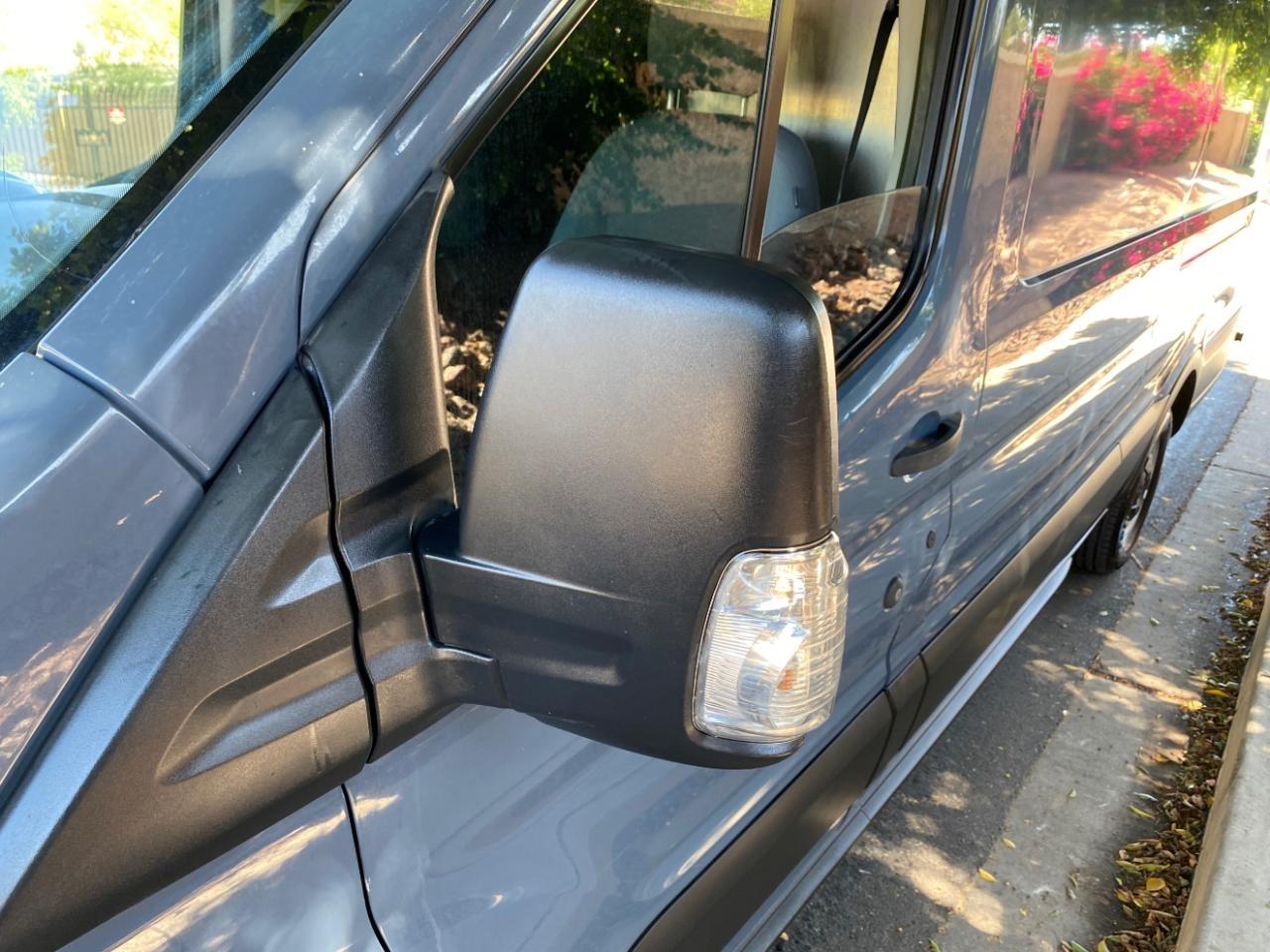 Ford Transit 250 Van High Roof w/Sliding Pass. 148-in. WB EL 2019