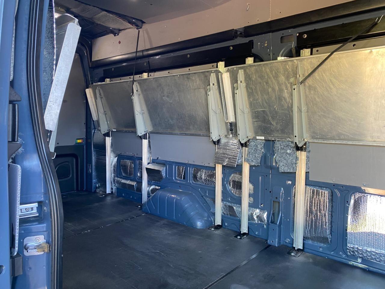 Ford Transit 250 Van High Roof w/Sliding Pass. 148-in. WB EL 2019