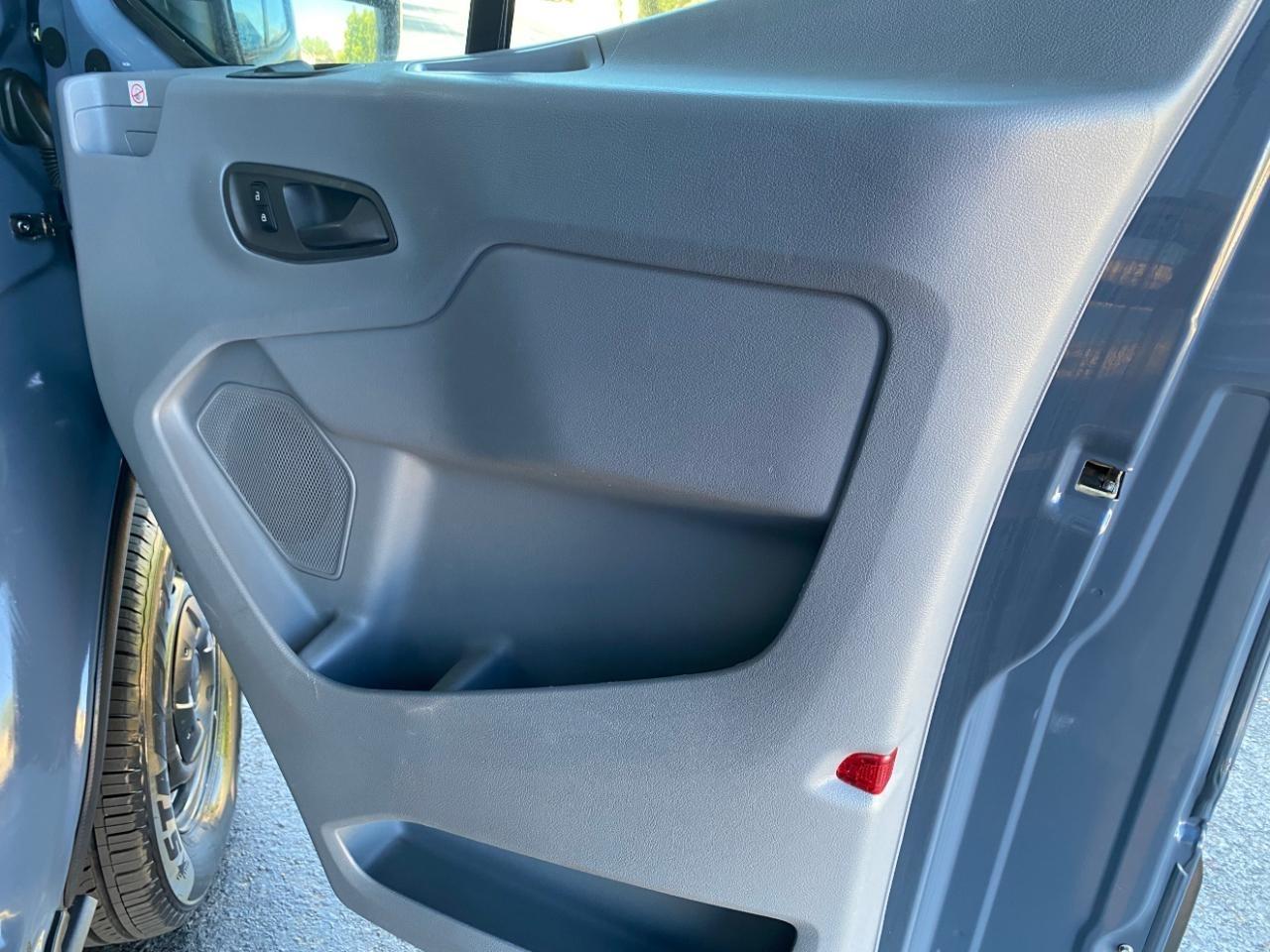 Ford Transit 250 Van High Roof w/Sliding Pass. 148-in. WB EL 2019