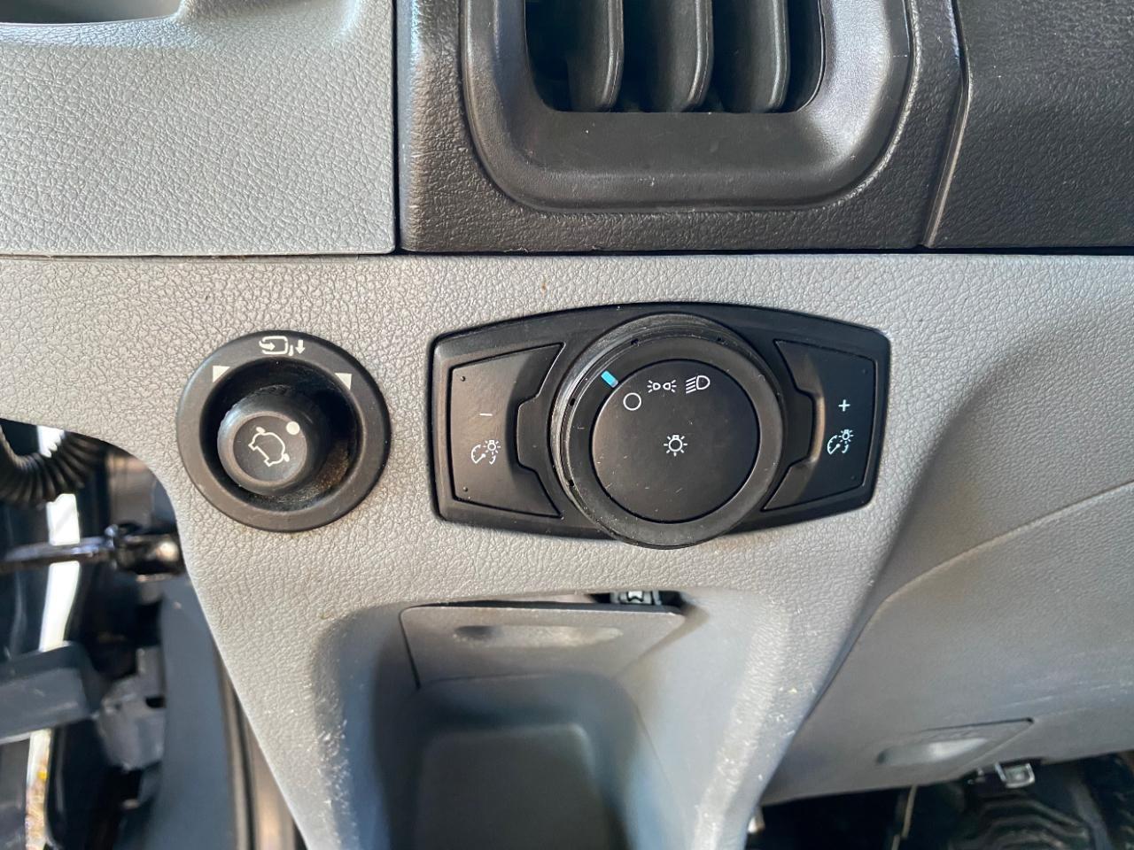 Ford Transit 250 Van High Roof w/Sliding Pass. 148-in. WB EL 2019