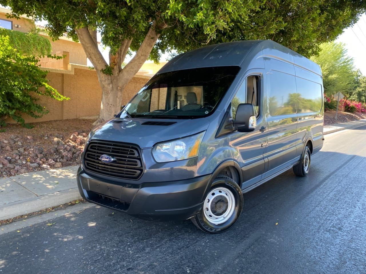 Ford Transit 250 Van High Roof w/Sliding Pass. 148-in. WB EL 2019