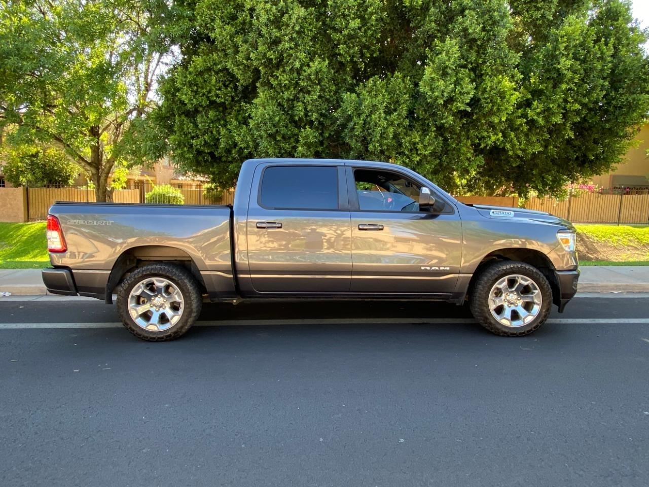 RAM 1500 Big Horn Crew Cab SWB 4WD 2021