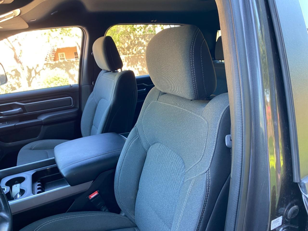 RAM 1500 Big Horn Crew Cab SWB 4WD 2021
