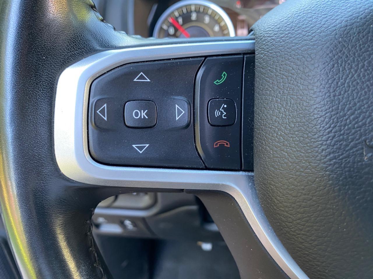 RAM 1500 Big Horn Crew Cab SWB 4WD 2021