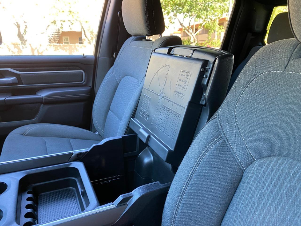 RAM 1500 Big Horn Crew Cab SWB 4WD 2021