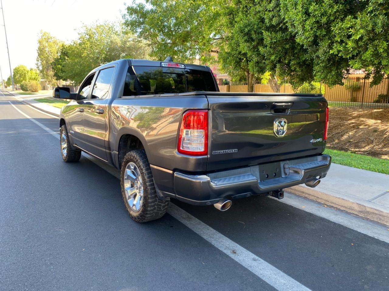 RAM 1500 Big Horn Crew Cab SWB 4WD 2021