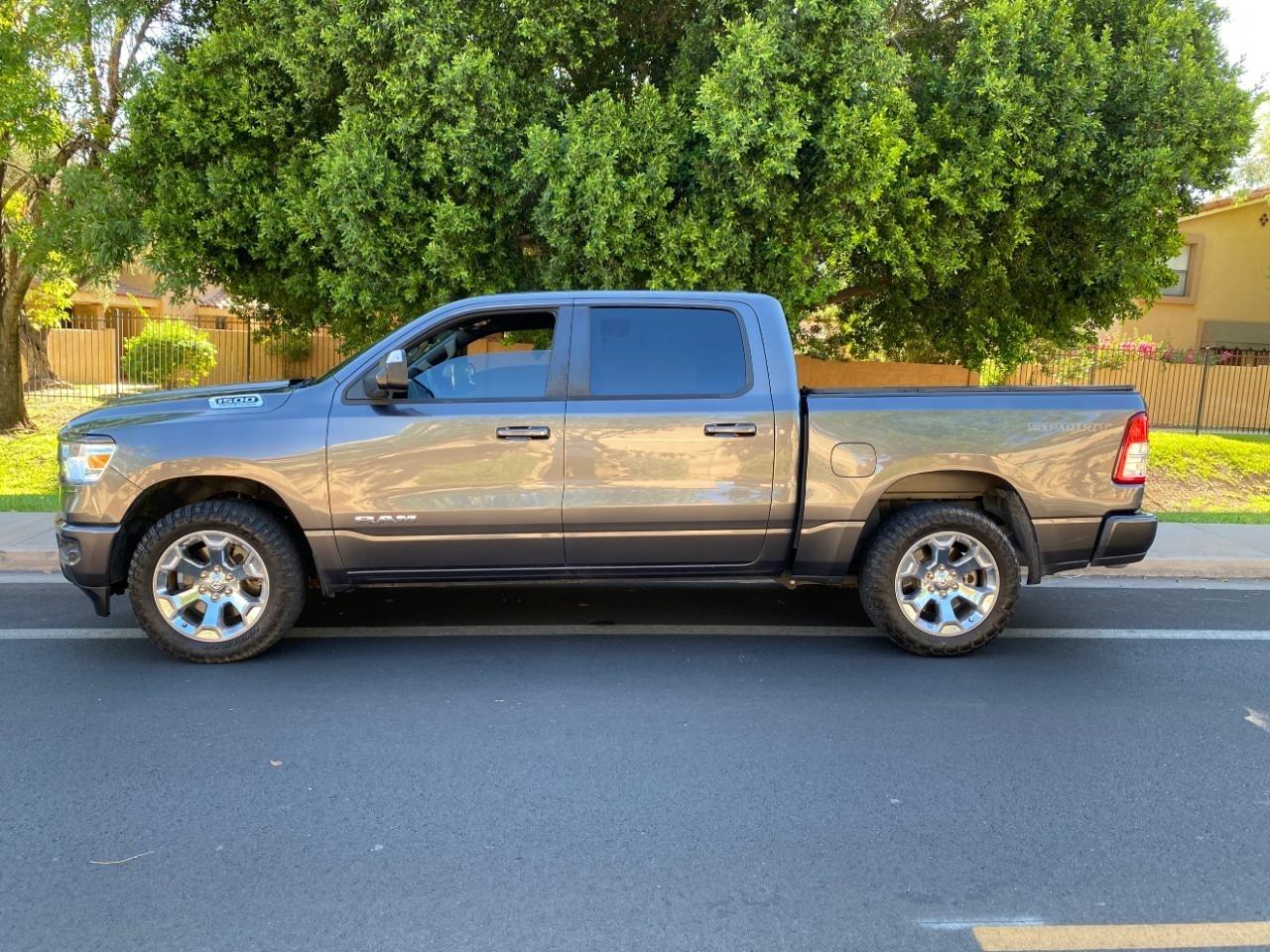 RAM 1500 Big Horn Crew Cab SWB 4WD 2021