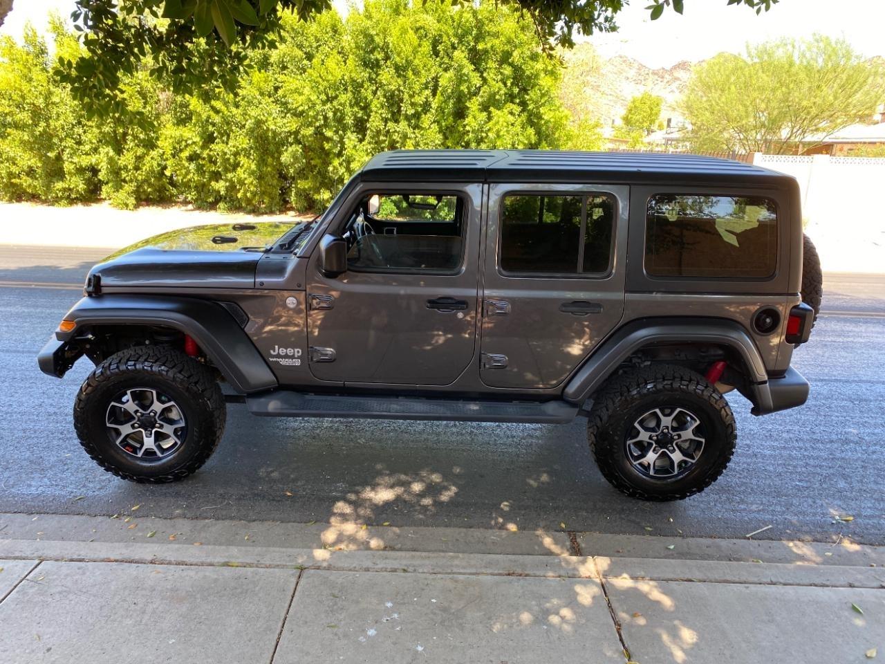 Jeep Wrangler Unlimited Sport 2018