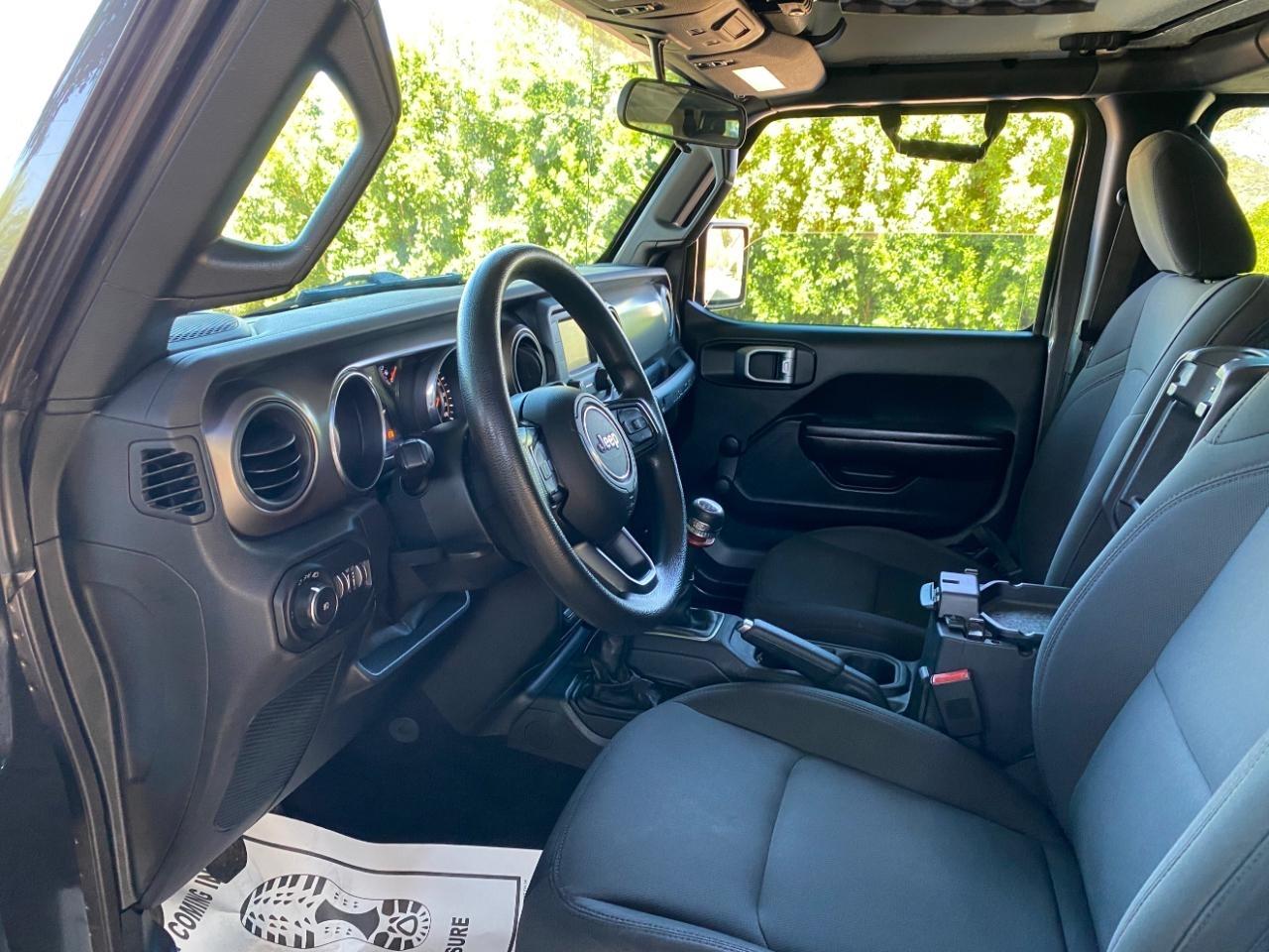 Jeep Wrangler Unlimited Sport 2018