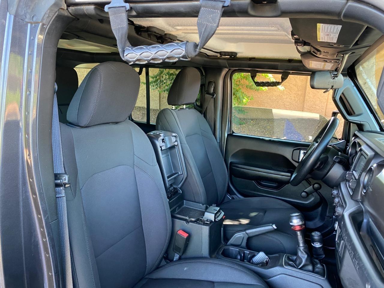 Jeep Wrangler Unlimited Sport 2018