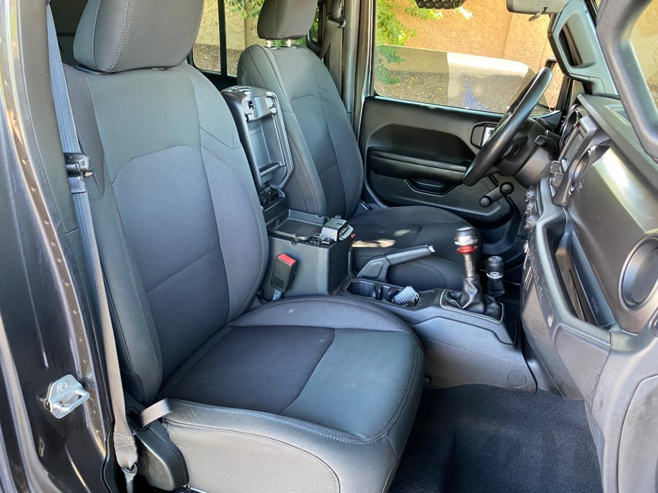 Jeep Wrangler Unlimited Sport 2018