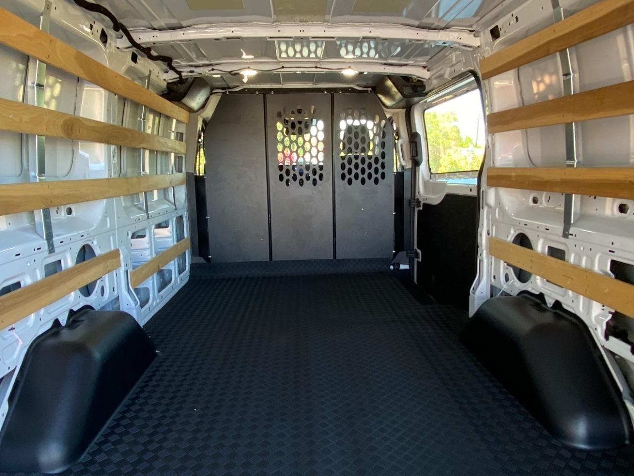Ford Transit 250 Van 2025