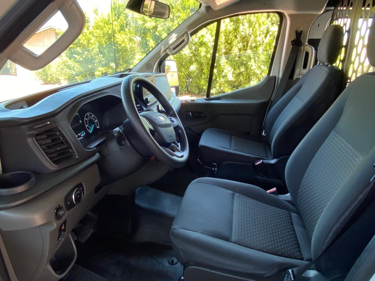 Ford Transit 250 Van 2025